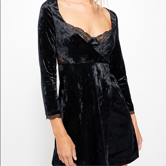 NWT Free People Kat Velvet Black Mini Dress - Picture 3 of 6